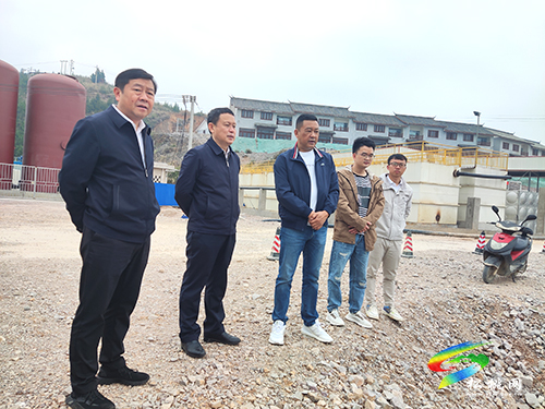 龍群躍督導疫情防控污染治理安全生產等重點工作