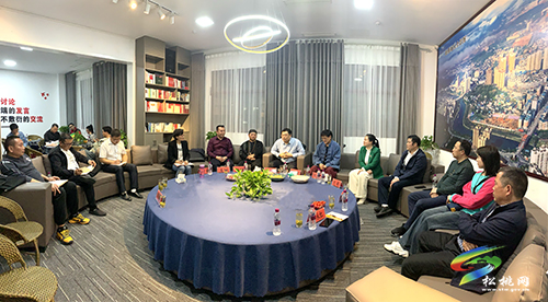 “蓄勢儲能！奏響文旅發(fā)展強音”——松桃舉辦第十六期VV沙龍活動