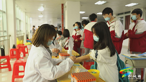 “送檢到?！?為高考學子打好健康第一關