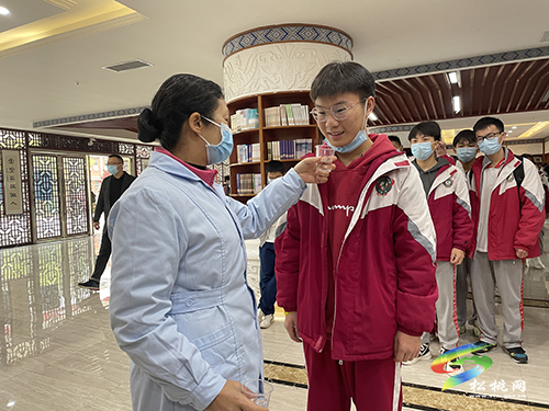 “送檢到?！?為高考學子打好健康第一關