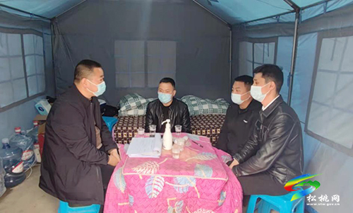 何支六到盤石鎮(zhèn)督導政法工作
