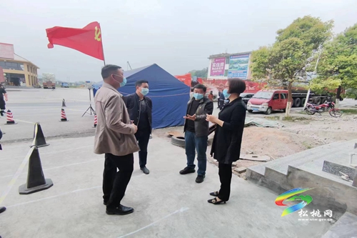 石敏到迓駕鎮(zhèn)調(diào)研人大代表聯(lián)絡(luò)站運(yùn)行情況等工作