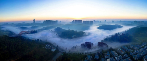 貴州：緊抓國家政策重大機(jī)遇 開創(chuàng)高質(zhì)量發(fā)展新“黃金十年”