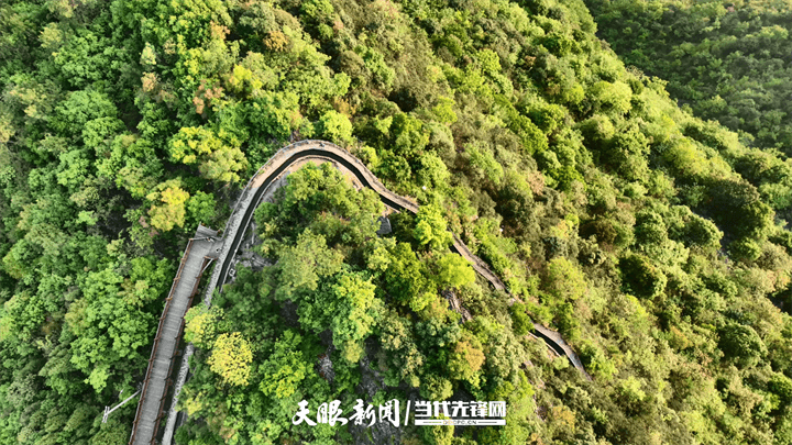 【微紀錄片】敢闖貴州！路在腳下！