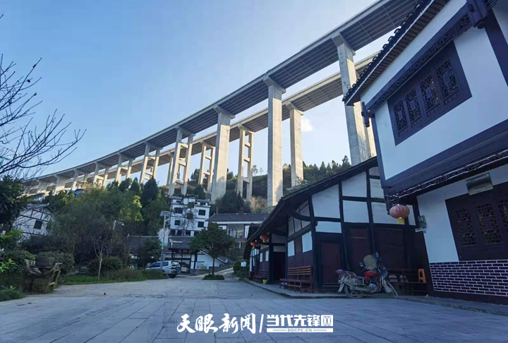 【微紀錄片】敢闖貴州！路在腳下！