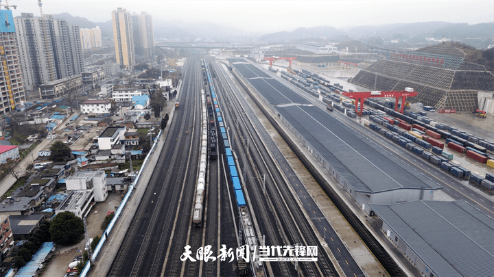【微紀錄片】敢闖貴州！路在腳下！