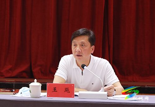 2022年全市農(nóng)業(yè)機(jī)械化現(xiàn)場推進(jìn)會(huì)召開