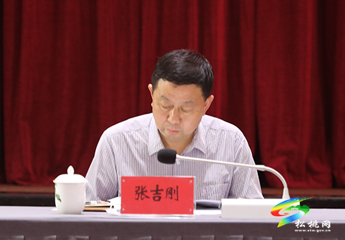 2022年全市農(nóng)業(yè)機(jī)械化現(xiàn)場推進(jìn)會(huì)召開
