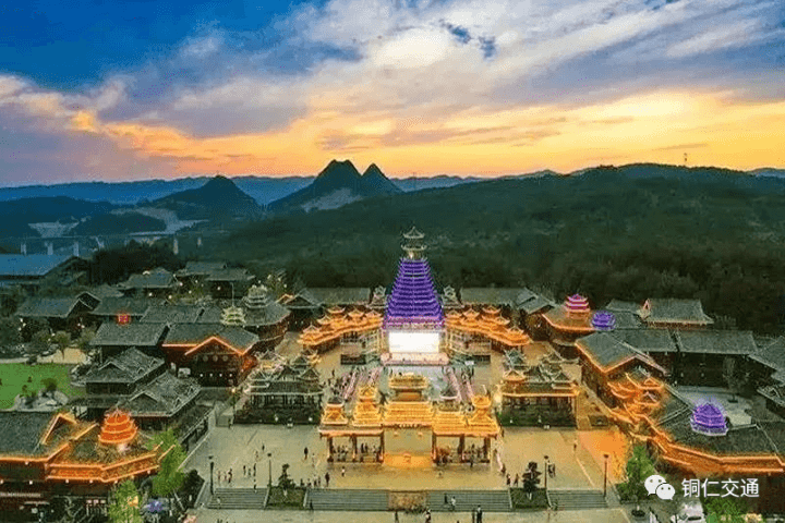 最美風(fēng)景在路上！沿著“醉美高速”去旅行