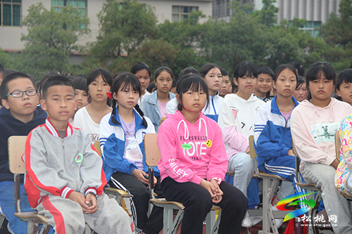 寨英鎮(zhèn)關(guān)工委組織“五老”宣講進校園活動