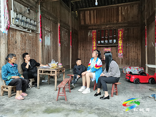 寨英鎮(zhèn)教育系統(tǒng)開展“家校手牽手、教育心連心”大走訪活動