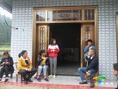 寨英鎮(zhèn)教育系統(tǒng)開展“家校手牽手、教育心連心”大走訪活動