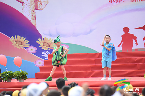 慶“六一” ，這些小朋友真可愛(ài)
