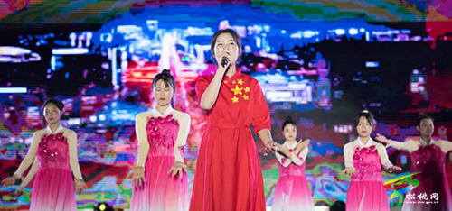松桃職校舉辦校園“十佳歌手”大賽