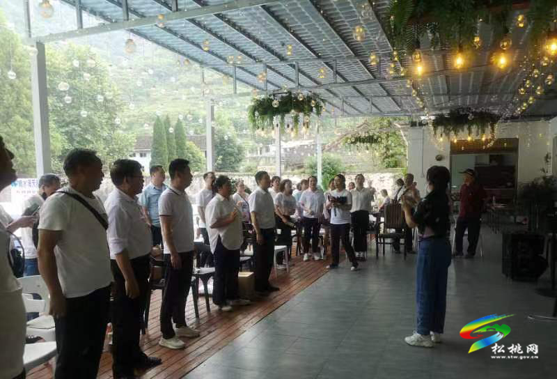 縣委宣傳部、縣委統(tǒng)戰(zhàn)部開展“七一”黨支部 聯(lián)建暨工會聯(lián)誼活動