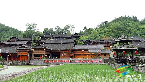 全市統(tǒng)一戰(zhàn)線“同心興銅+聚力發(fā)展”工程推進會在松桃召開