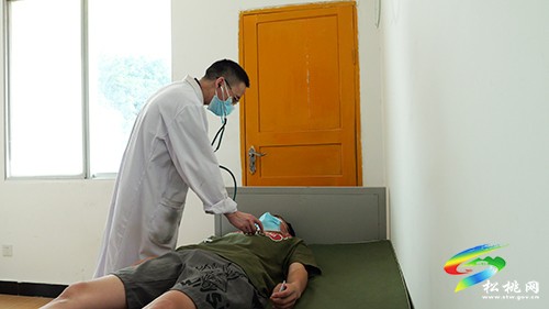 逐夢(mèng)軍旅！松桃第一批應(yīng)征青年參加征兵體檢
