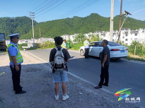 普覺(jué)鎮(zhèn)開展道路交通“打非治違”專項(xiàng)整治行動(dòng)