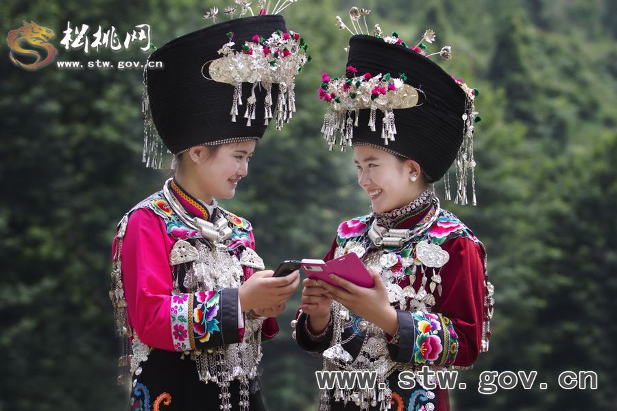 沙壩河鄉(xiāng)民族風(fēng)情攝影活動(dòng)掠影