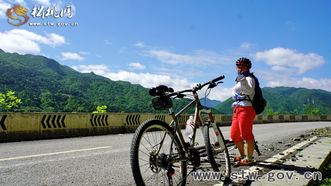 360度梵凈山環(huán)線騎行，最美的風(fēng)景在路上