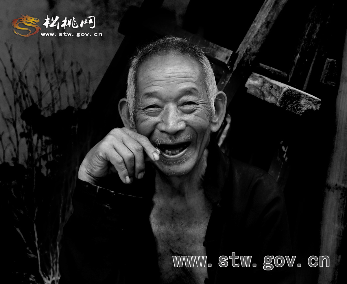 趕場天，濃縮著柴米油鹽的松桃故事