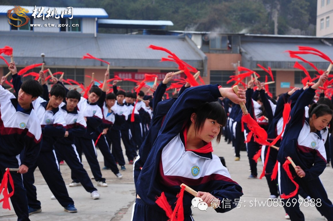 校園花鼓操：舞出明德衡民學(xué)子新氣象