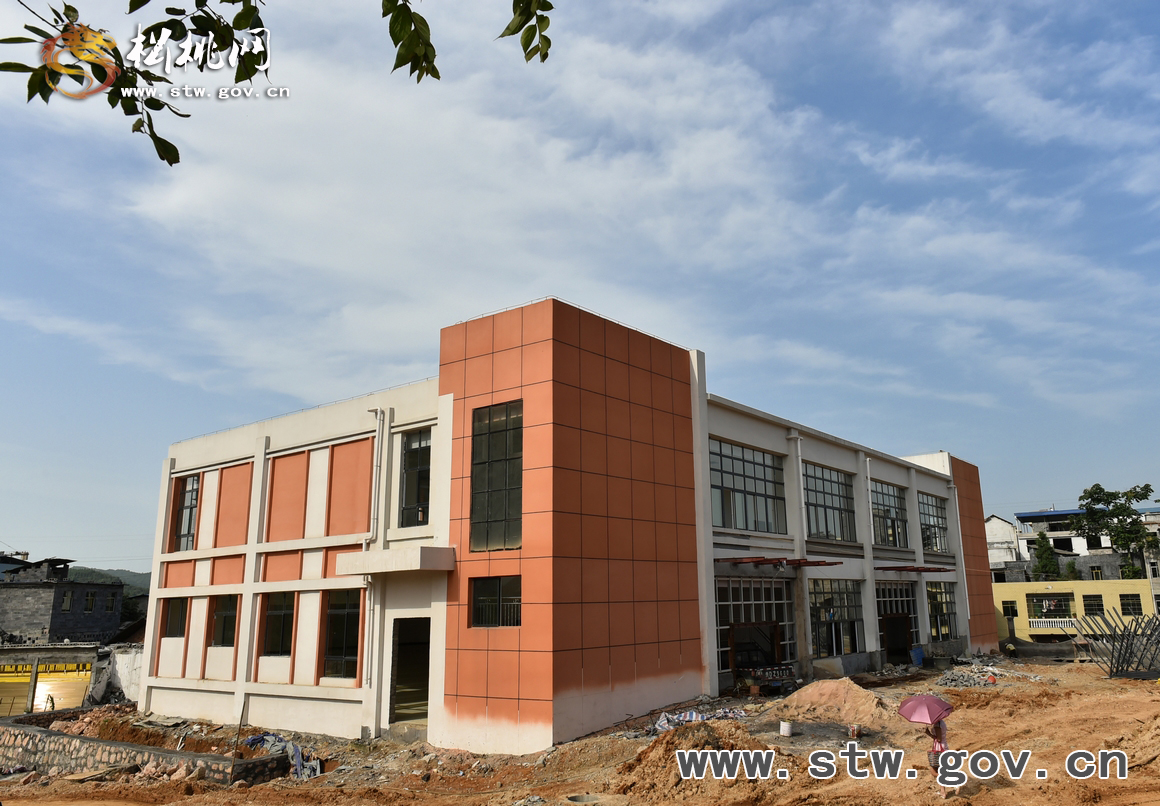 開足馬力：松桃加快第六中學項目建設