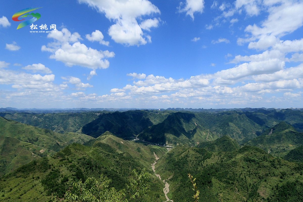 松桃牛郎鎮(zhèn)：伏魔山風(fēng)光