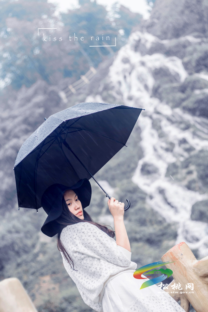 卻話響水暮雨時