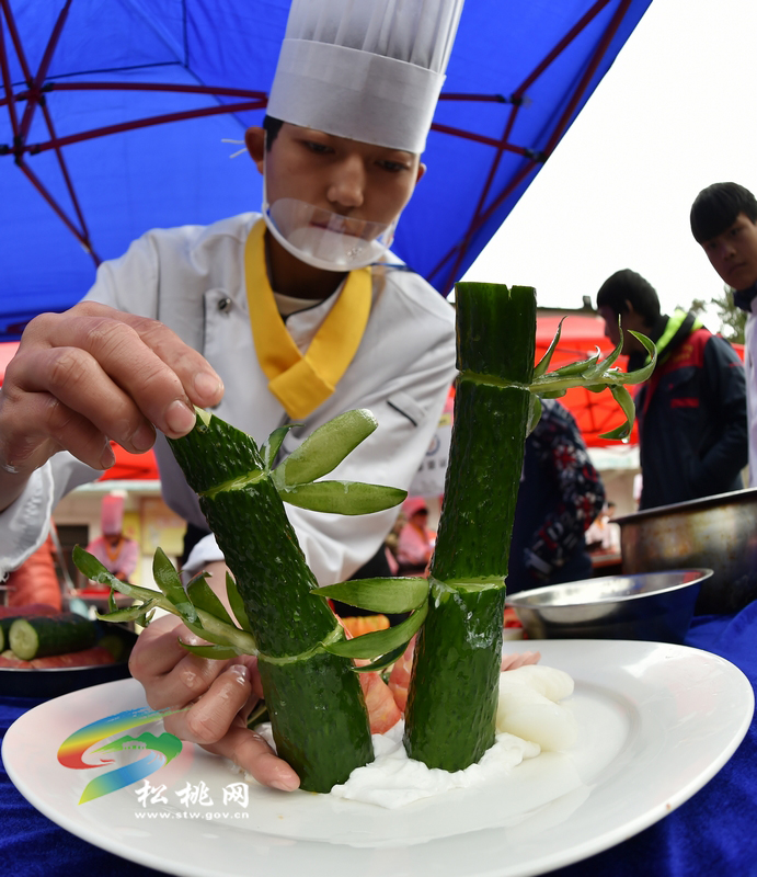 松桃職校=學(xué)生展才藝