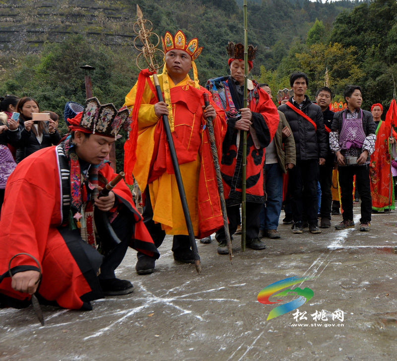 “遷階”古老神秘的苗族儺戲文化