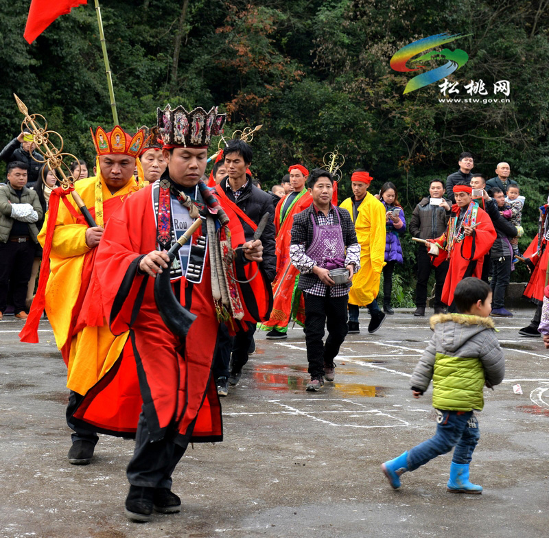 “遷階”古老神秘的苗族儺戲文化