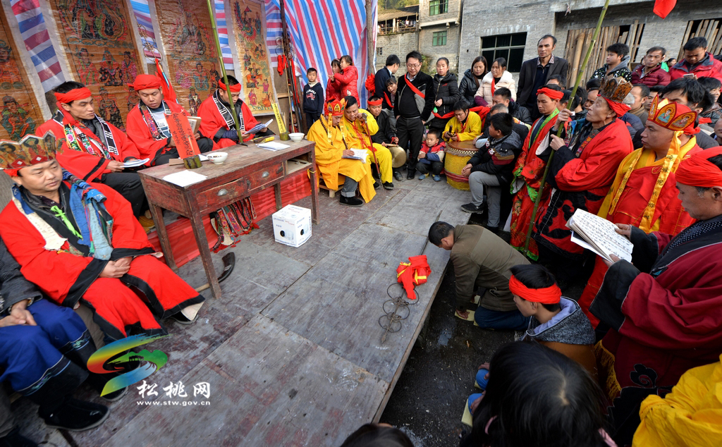 “遷階”古老神秘的苗族儺戲文化