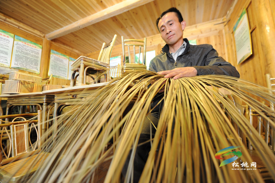松桃：竹藝編織幸福生活