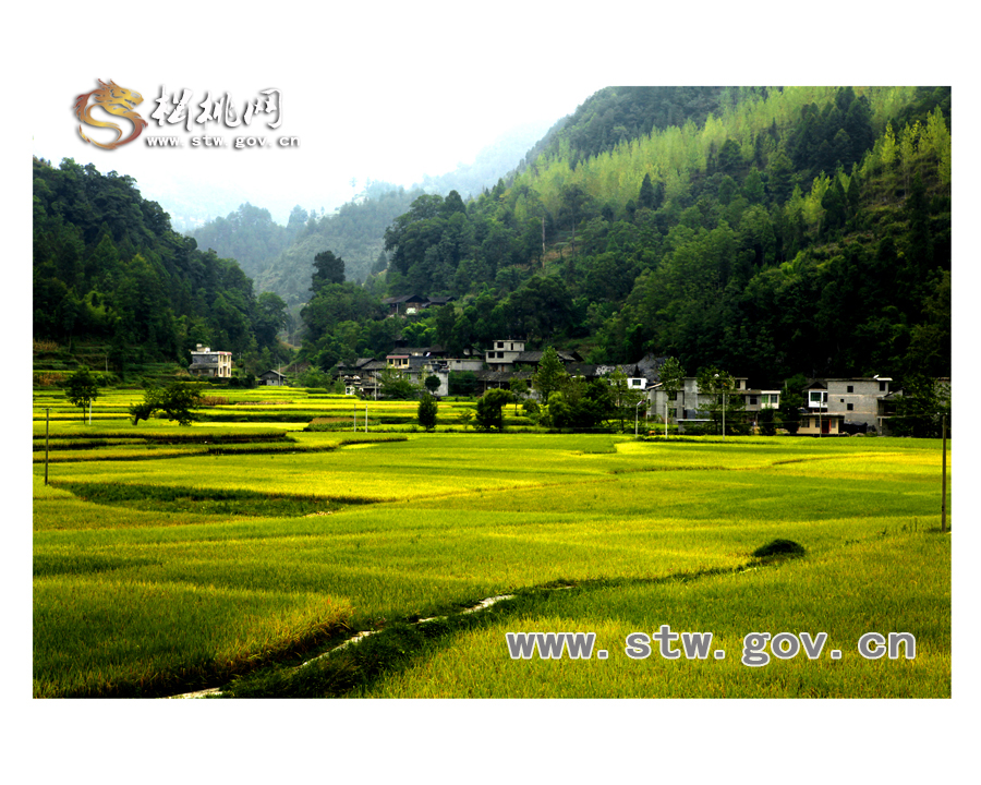 愛(ài)在瑪瑙山——何天才風(fēng)情風(fēng)光攝影（四）