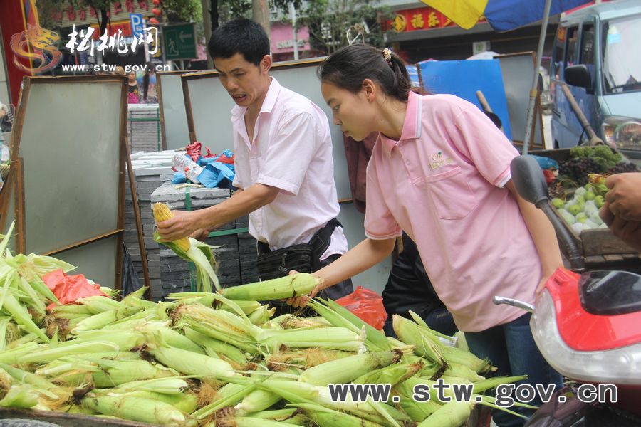 松桃菜市場恢復(fù)營業(yè)