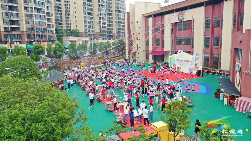 縣實(shí)驗(yàn)幼兒園：六一快樂(lè) 多彩游園活動(dòng)樂(lè)趣多