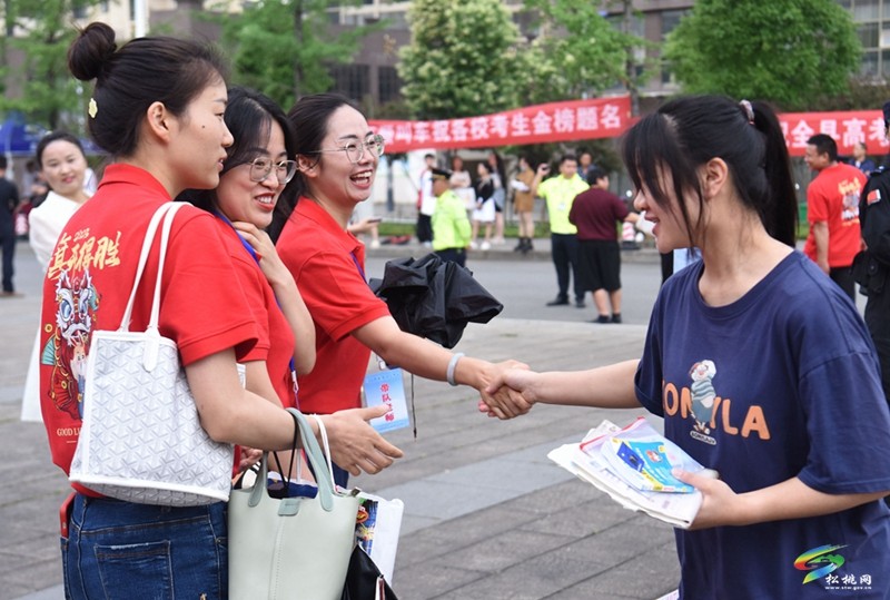 2023年全國(guó)高考結(jié)束，一起來看看那些精彩的瞬間~