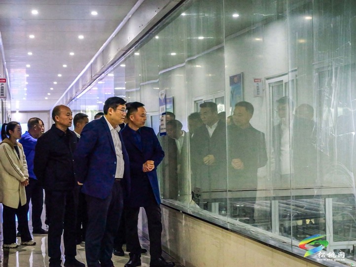 吳廷友帶隊(duì)赴重慶、成都招商考察