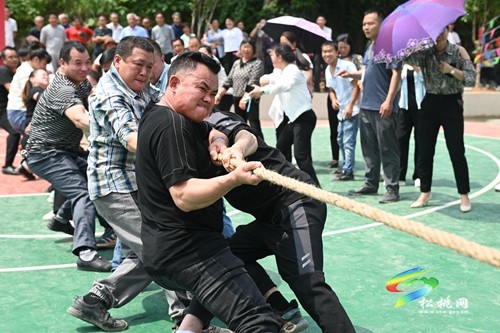 妙隘鄉(xiāng)矮塞村舉辦“憶鄉(xiāng)愁促振興”民俗文化體育活動