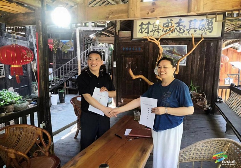 縣檔案館到盤信鎮(zhèn)大灣村調(diào)研《大灣名村志》工作開展情況