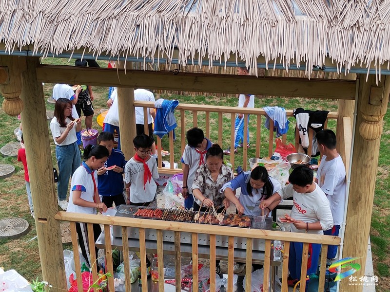 妙隘鄉(xiāng)完小組織學(xué)生開(kāi)展生活實(shí)踐研學(xué)活動(dòng)