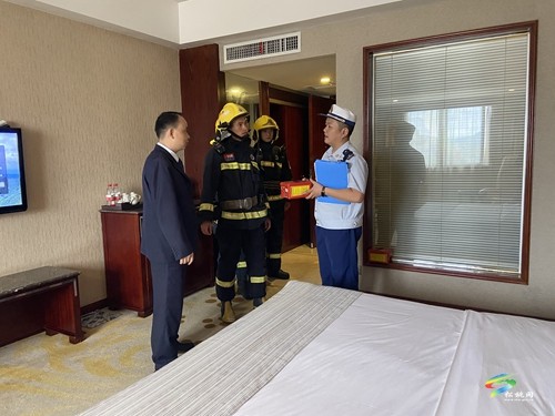 松桃消防開展高考住宿點(diǎn)消防安全檢查