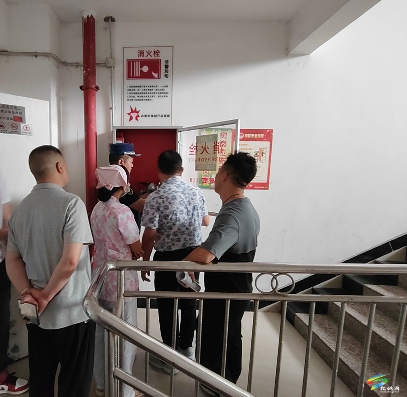 銅仁市消防安全重大隱患專項整治工作組深入松桃開展醫(yī)療衛(wèi)生機構檢查