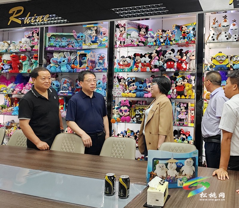 吳家永率隊(duì)到廣西廣東考察