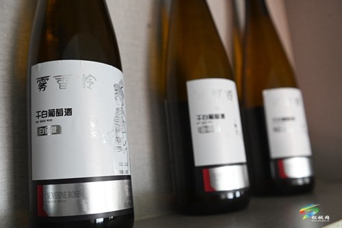 松桃貴府酒莊正式開業(yè) 年產(chǎn)能達200噸以上