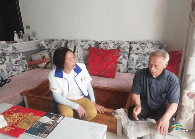 志愿探訪心連心，為老服務(wù)顯溫暖