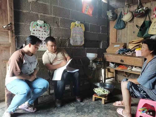 盤信鎮(zhèn)民族完小積極開展暑期防溺水大走訪活動(dòng)