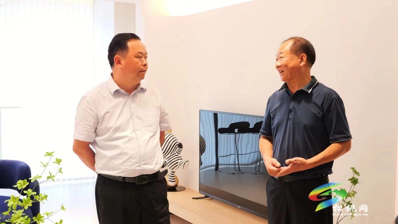 李俊宏來我縣調(diào)研住房和城鄉(xiāng)建設(shè)工作