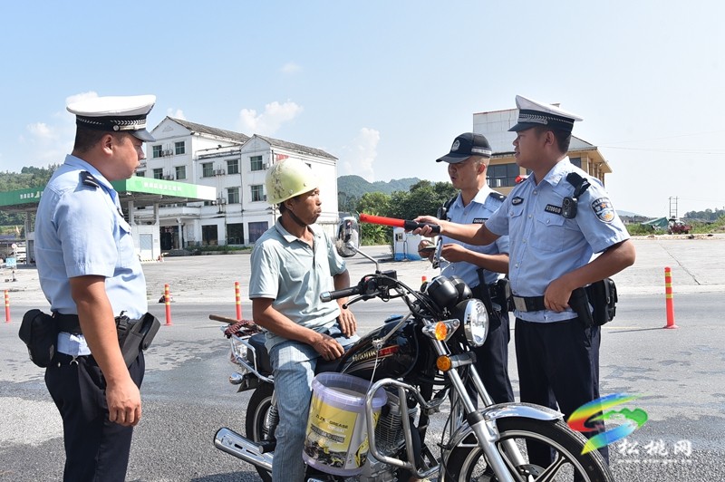 松桃：跨省聯合執(zhí)法，全力維護西南西北區(qū)域交通運輸安全